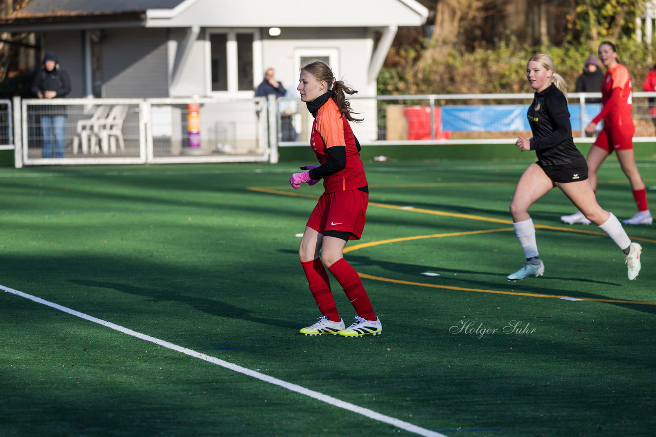 Bild 384 - wBJ VfL Pinneberg2 - Eimsbuttler TV 3 : Ergebnis: 5:0